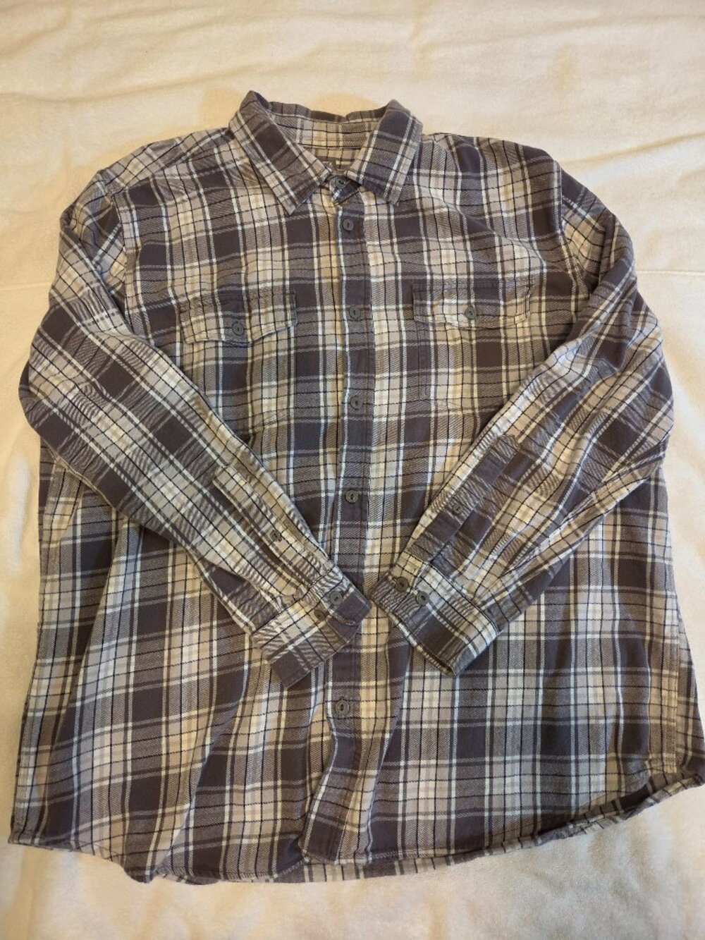 Falls Creek Men’s XXL Heavyweight Flannel Shirt Gray/ Black/ White Plaid Cotton